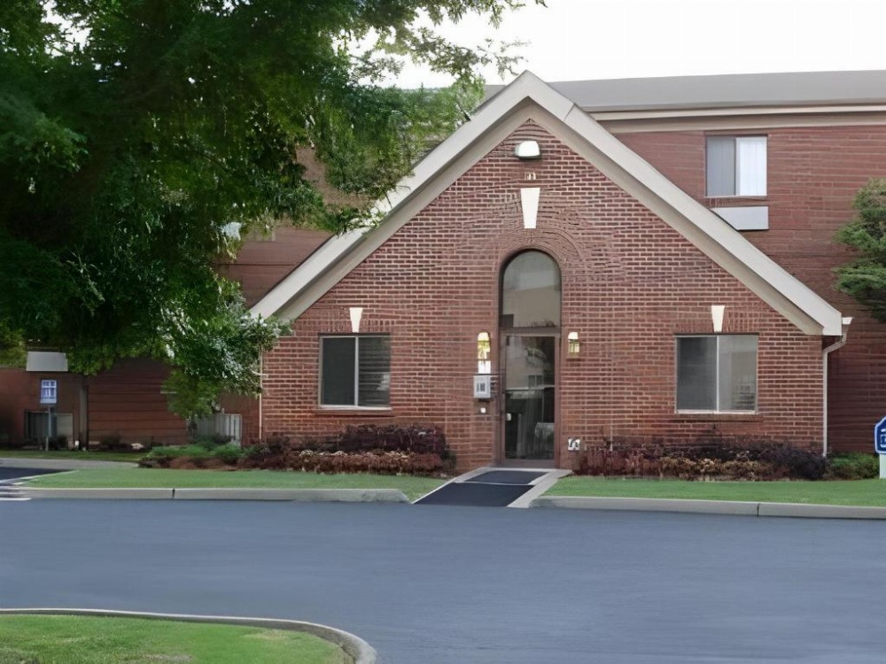 Suburban Studios Montgomery East I-85 Main image